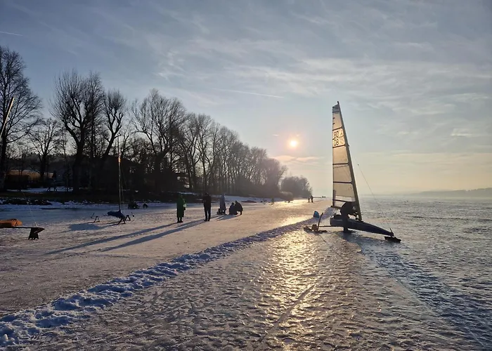 Relax Lipno- V Podkrovi U Plaze Windy Point Черна-в-Пошумави