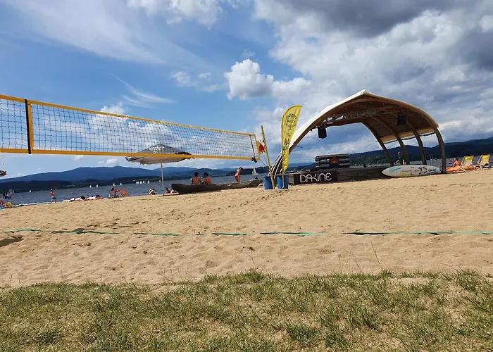 Relax Lipno- V Podkrovi U Plaze Windy Point Апартаменты